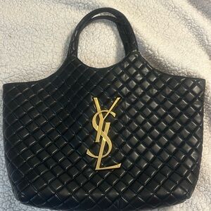 Designer inspired black quilted tote with pouch